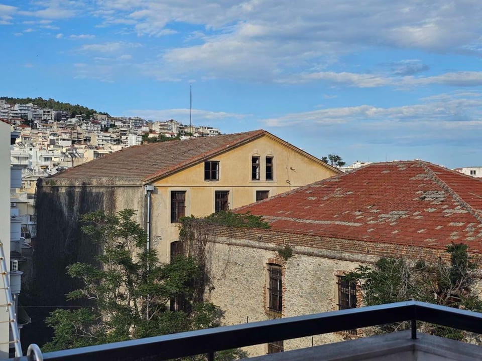 Rooftops Apartment in Kavala