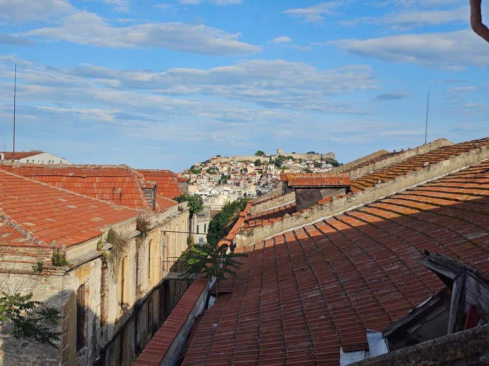 Rooftops Apartment in Kavala
