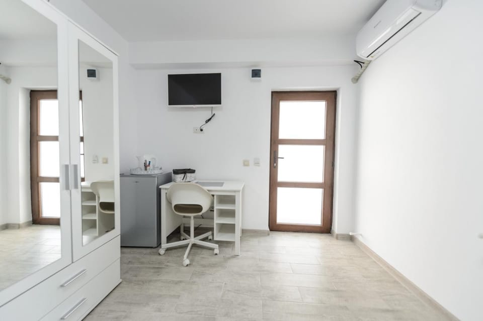 TV and multimedia, Bedroom