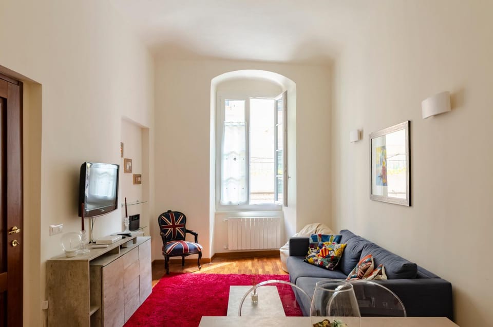 TV and multimedia, Living room, Photo of the whole room, Seating area