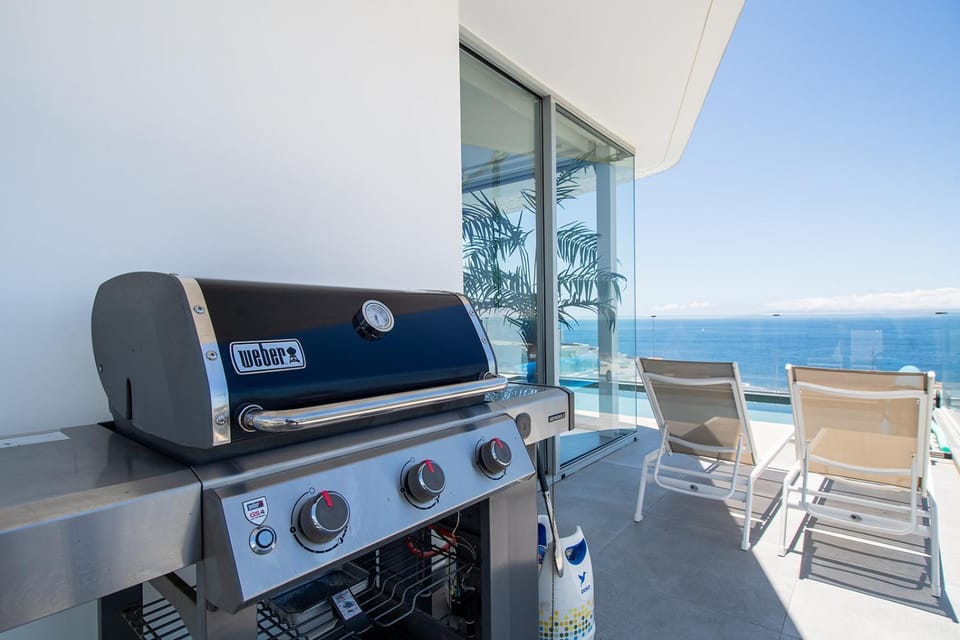 BBQ facilities, Balcony/Terrace, sunbed