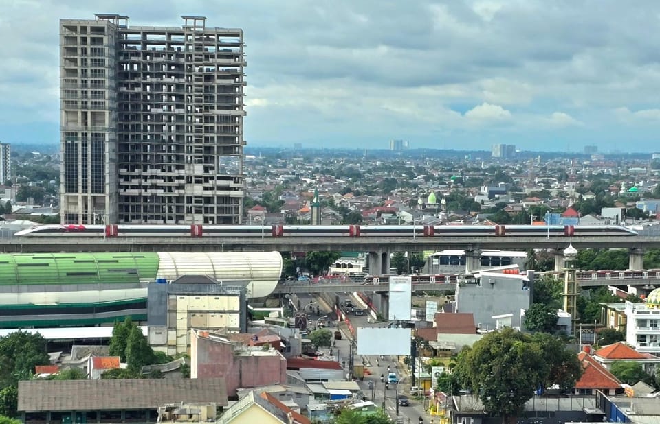 City view, Street view
