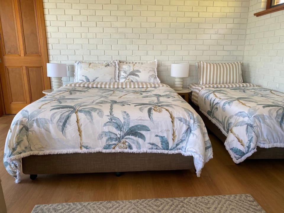 The Flaxman Studio - Panoramic Ocean Views Apartment in Port Lincoln