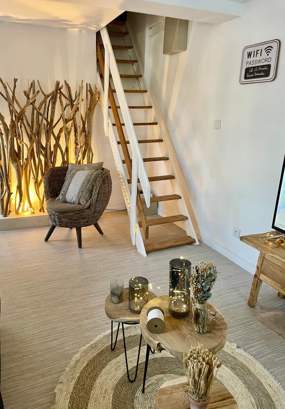 Living room, Seating area