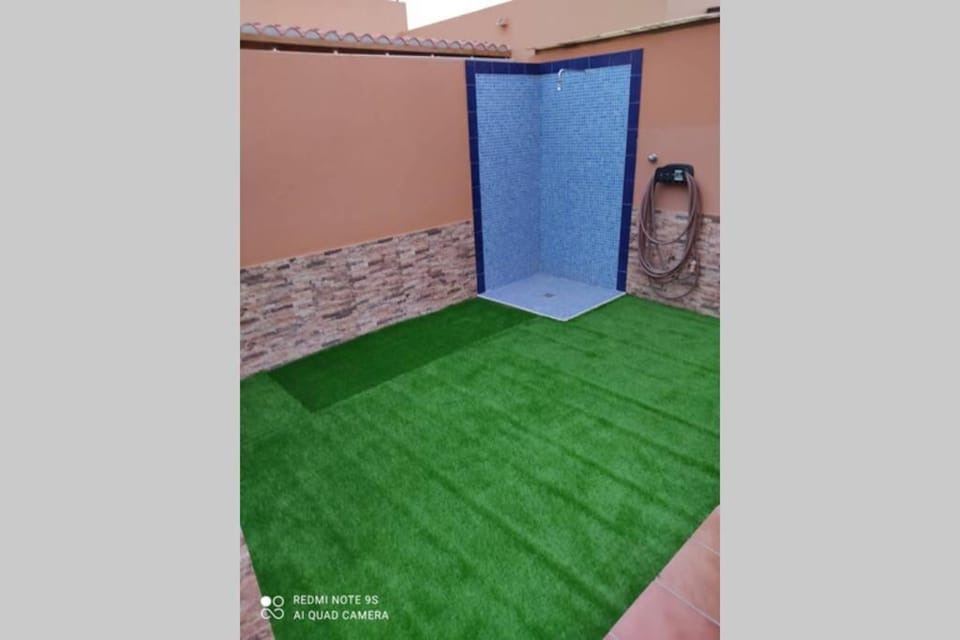 Casa Pitaya, acogedora, con piscina, fibra óptica House in Maxorata