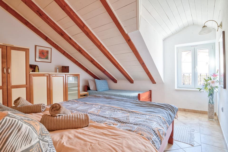 Bed, Photo of the whole room, Bedroom, bunk bed, wardrobe