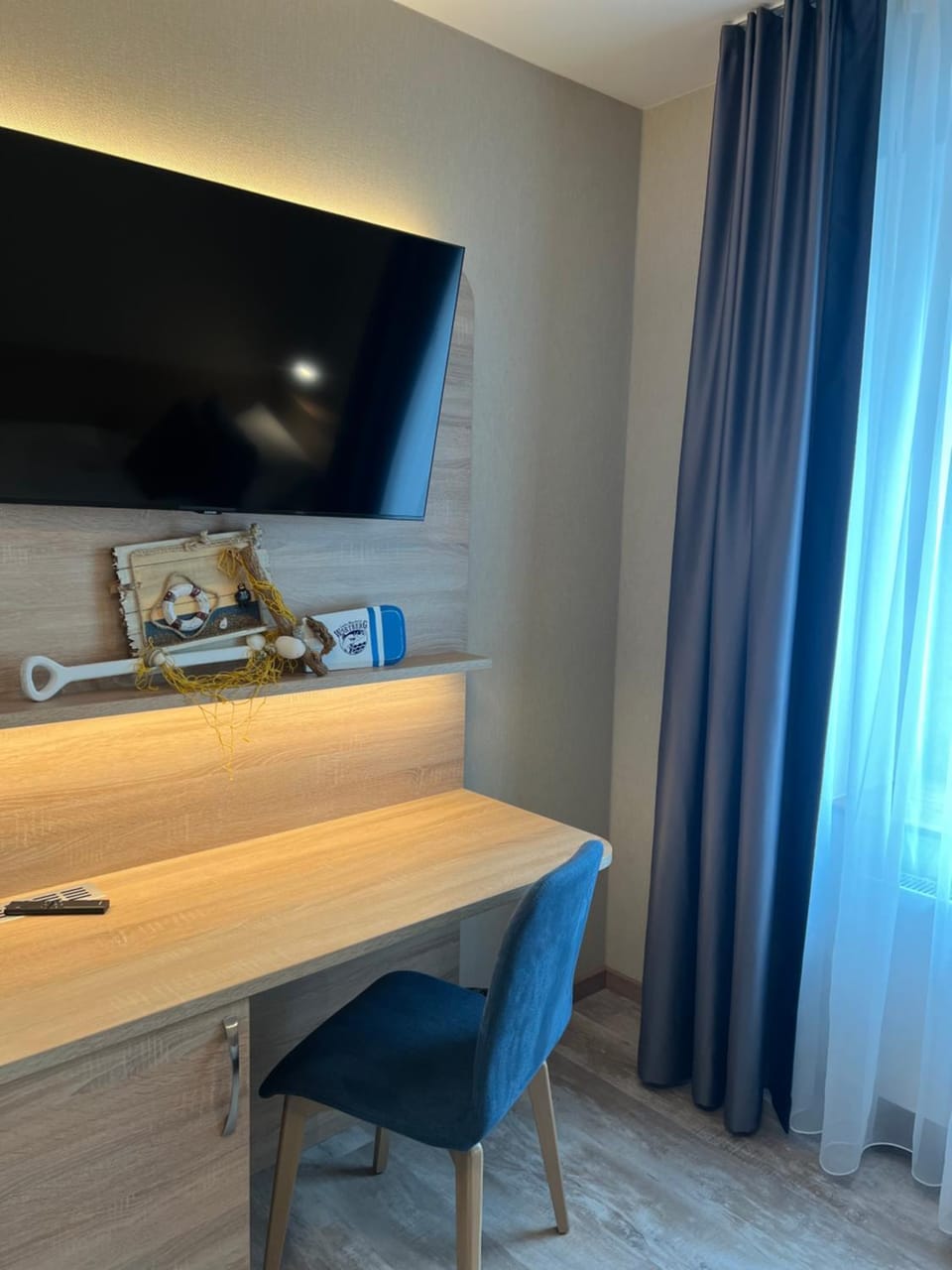 TV and multimedia, Photo of the whole room