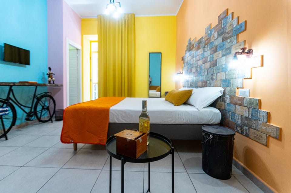 Bed, Photo of the whole room