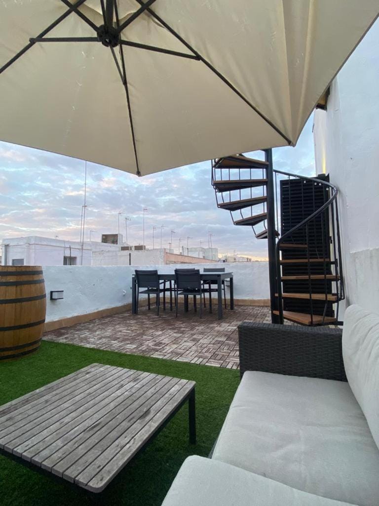Hidden Gem Penthouse Populo y Catedral Apartment in Cadiz