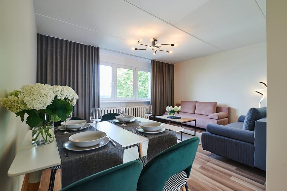 Living room, Dining area