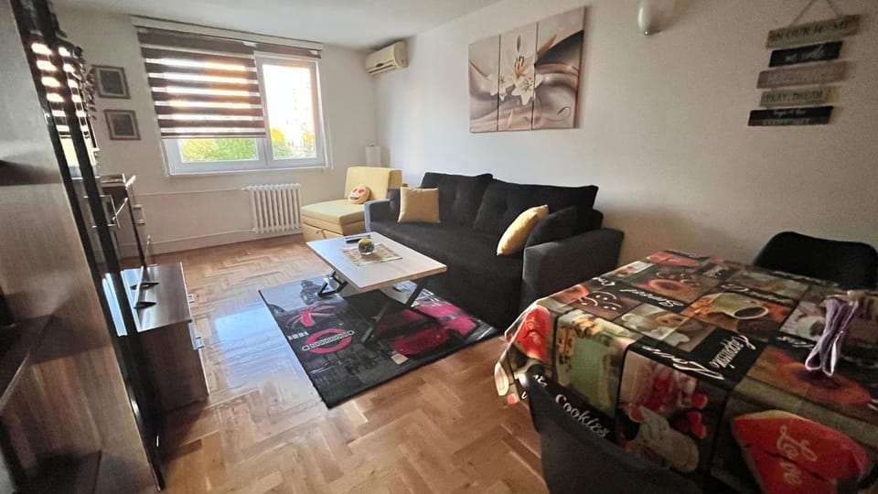 Apartman Relax - free public parking Apartment in Sarajevo