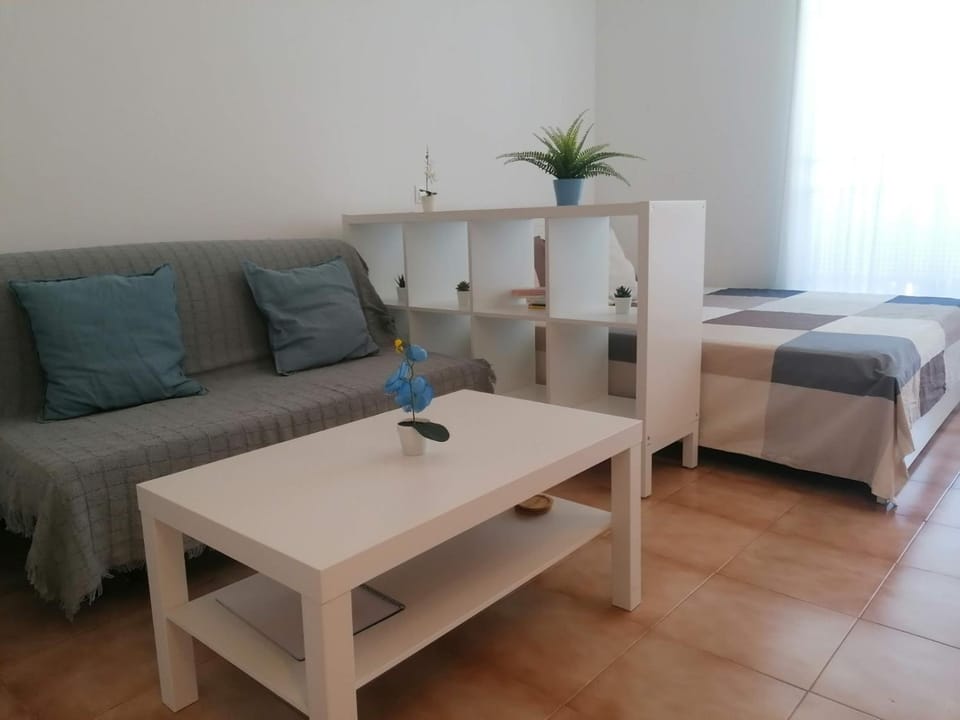 Helios Studio Drago Apartment in Costa del Silencio