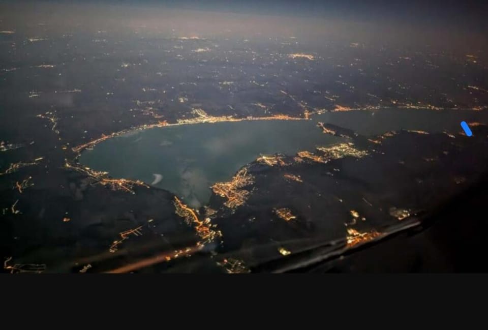 Bird's eye view, Lake view