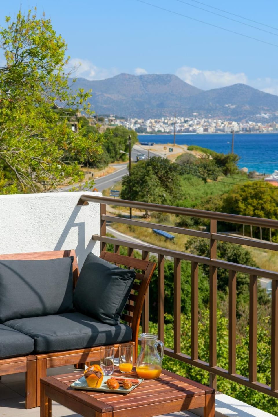 Nearby landmark, Natural landscape, Balcony/Terrace