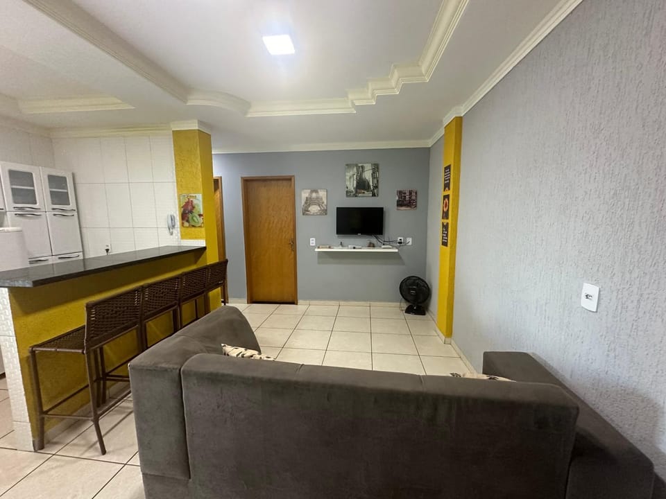 AP inteiro com ar condicionado Apartment in Goiania