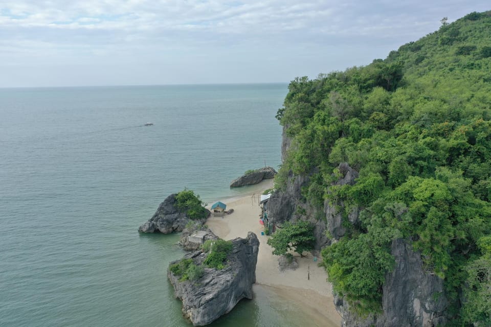 Natural landscape, View (from property/room)