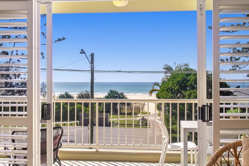 Beach Pines 5 Apartment in Bilinga