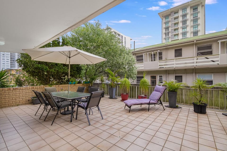 Kirra Beachside - Central Kirra - Min. 3 Night Stays! Apartment in Tweed Heads