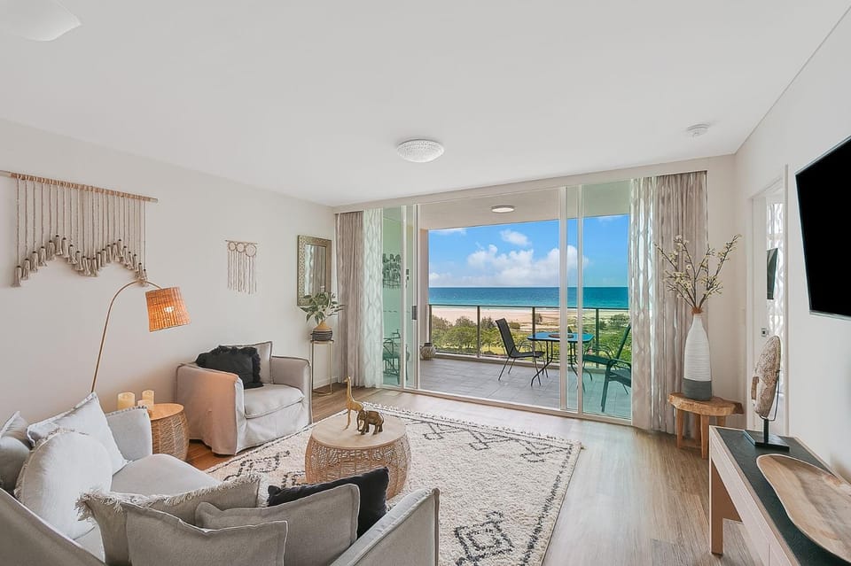 Kirra Surf 508 Apartment in Bilinga
