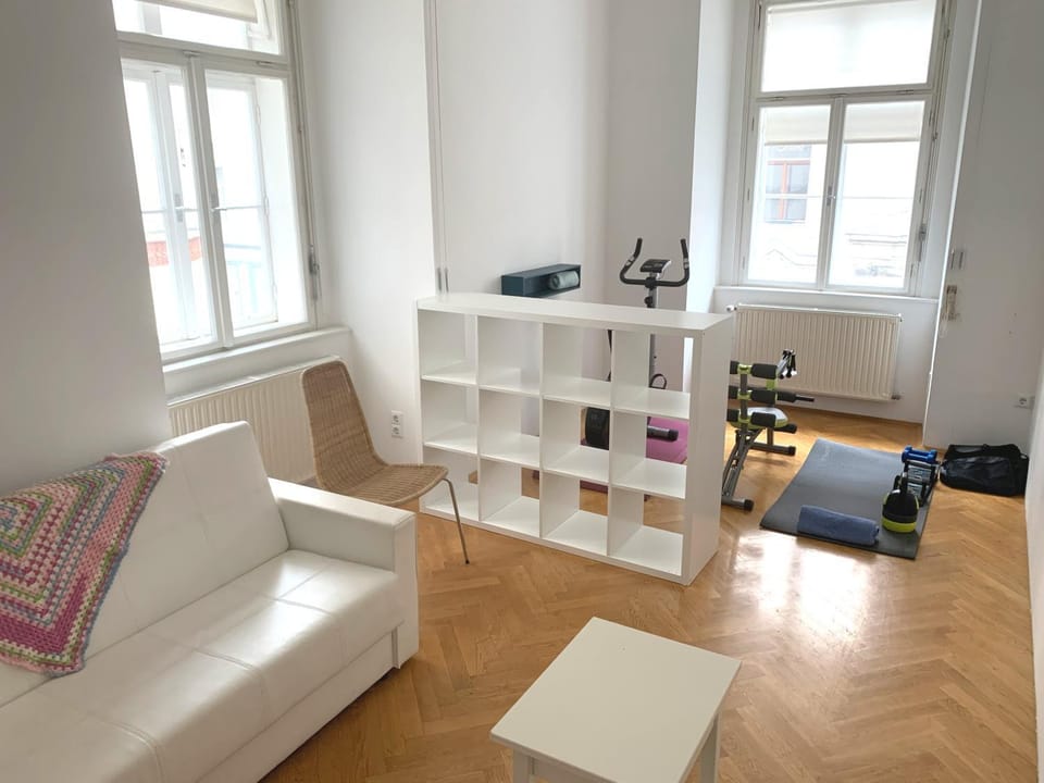 Living room, Fitness centre/facilities, Seating area