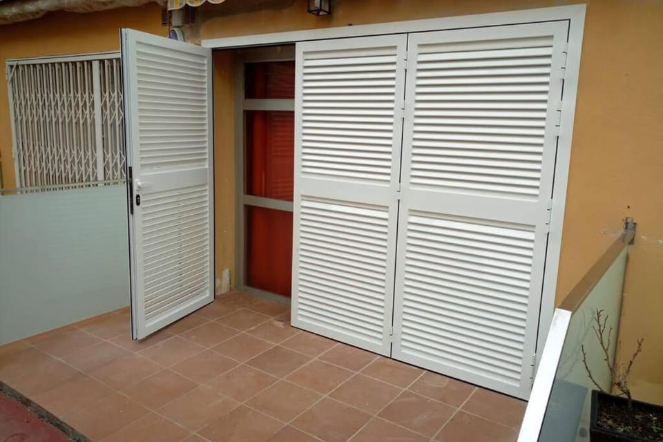 Apartamento en L'estartit a 100 metros de la playa Apartment in Baix Empordà
