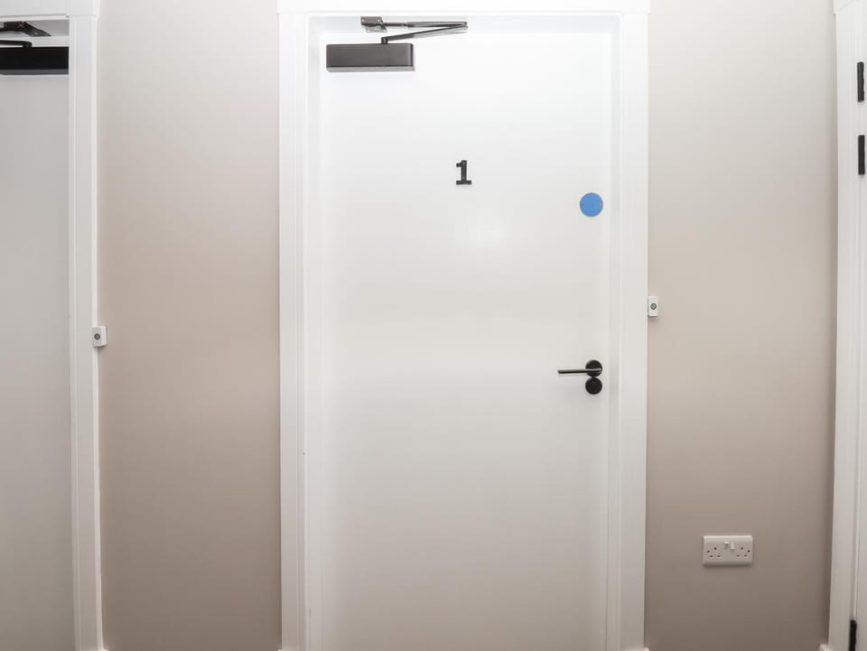 Declaration Suite Apartment in Wales