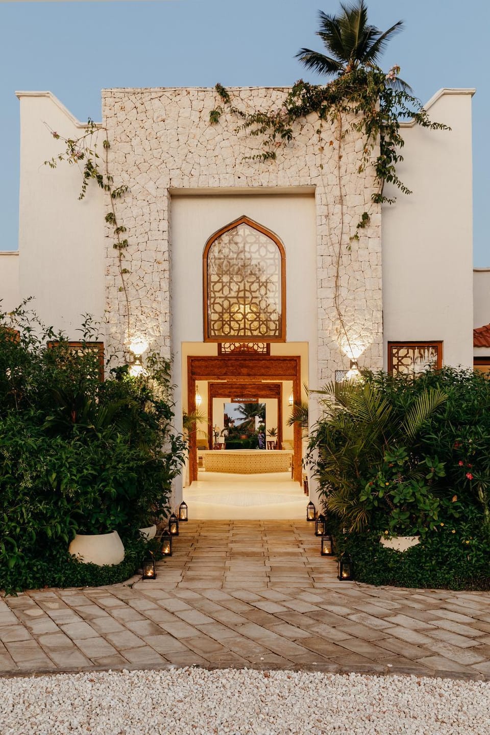 Facade/entrance
