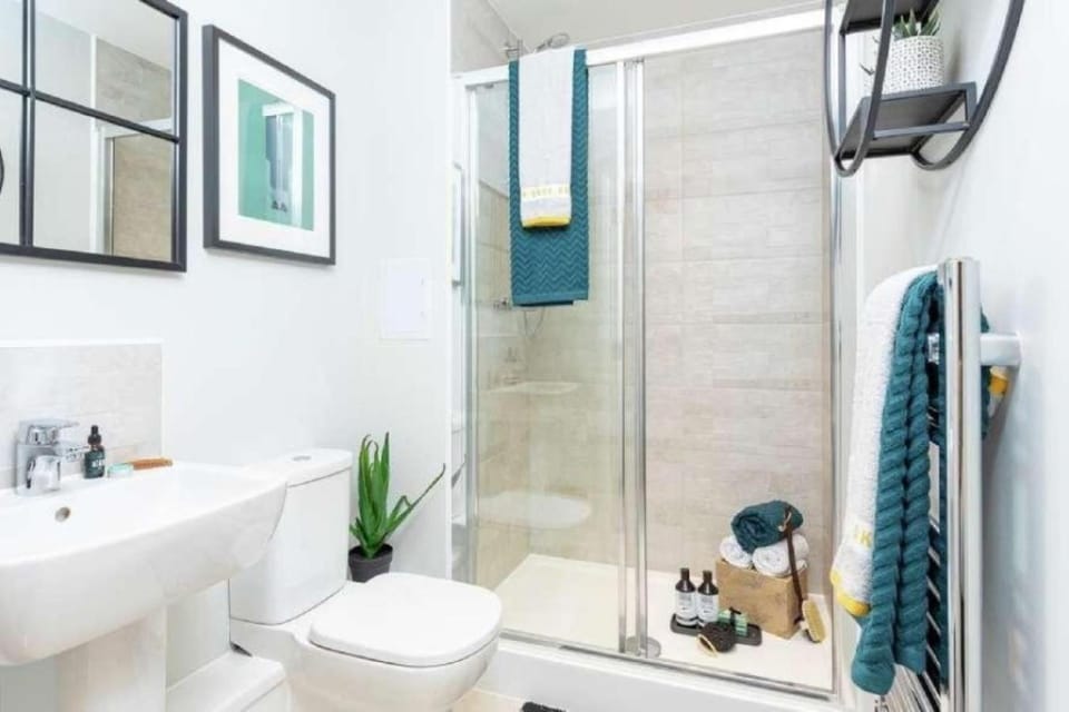 Shower, Bathroom, Bath