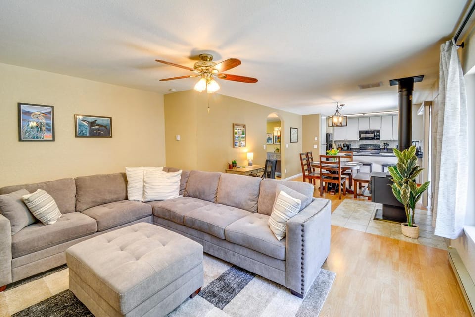 Peaceful Home Less Than 8 Mi to Olympic National Park! House in Washington