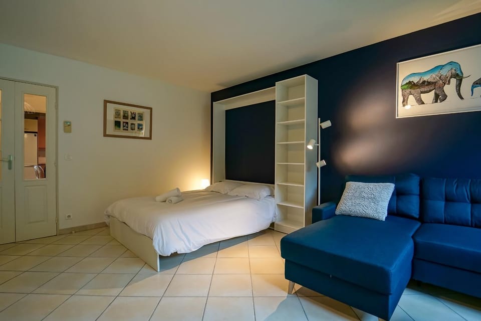 Le Bleu du Lac - 150m from the lake - terrace & parking in Sevrier House in Sévrier