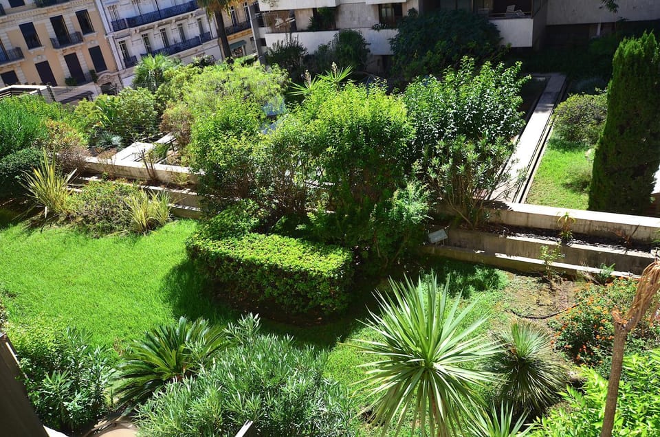 View (from property/room), View (from property/room)