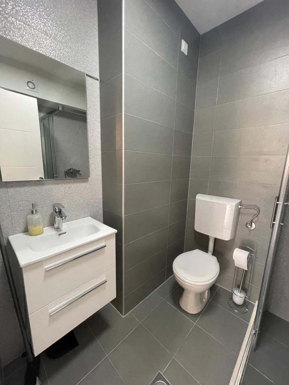 Apartment Diamond -modern and lovely seaside studio apartment Apartment in Dobrota