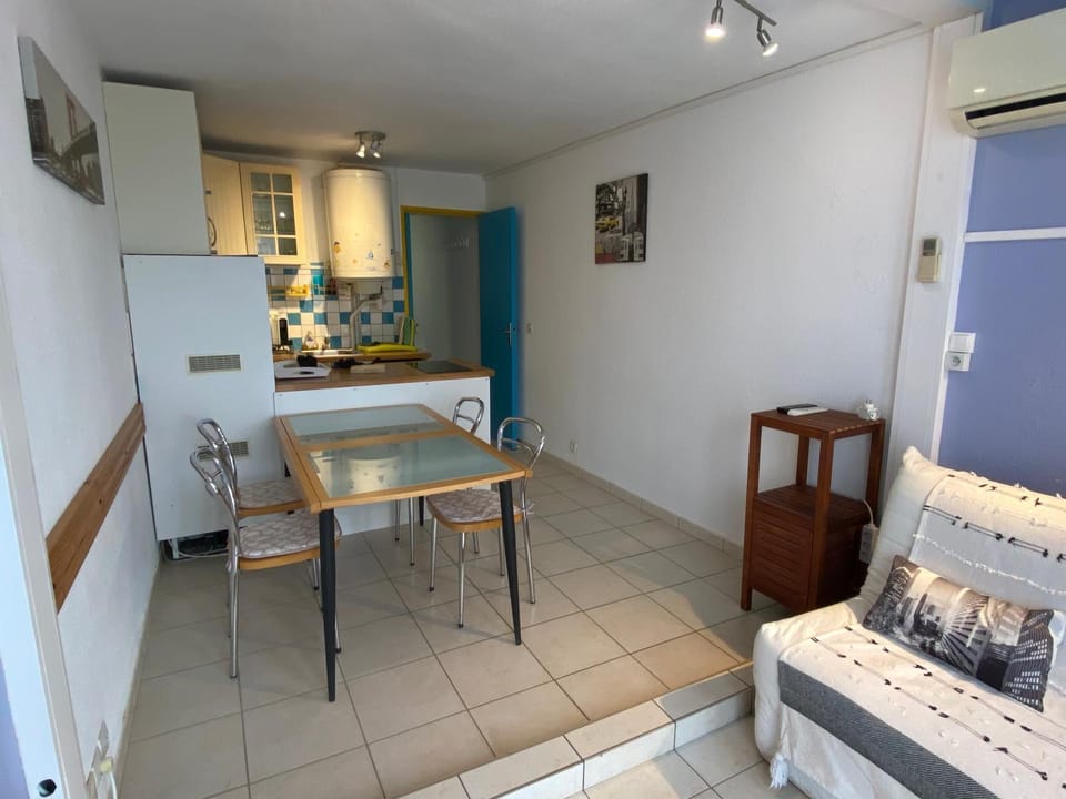 PORT CAMARGUE Studio vue mer Apartment in Le Grau-du-Roi
