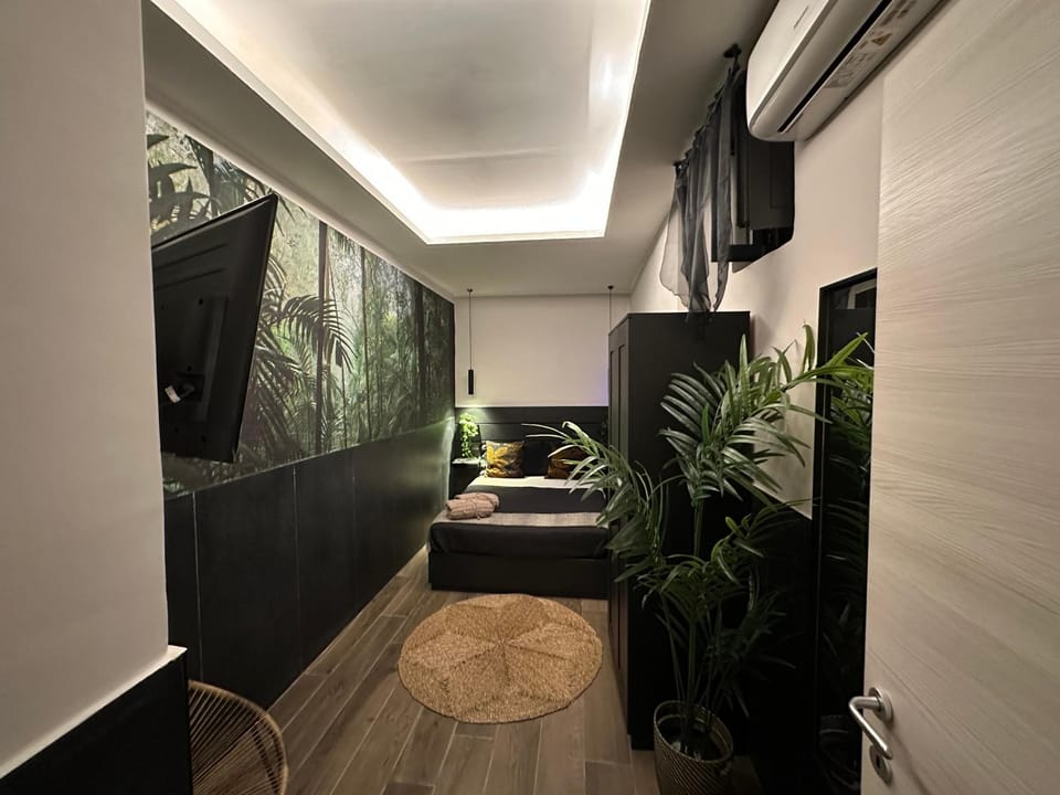 Falco Luxury Home - Naples Airport Apartment in Naples