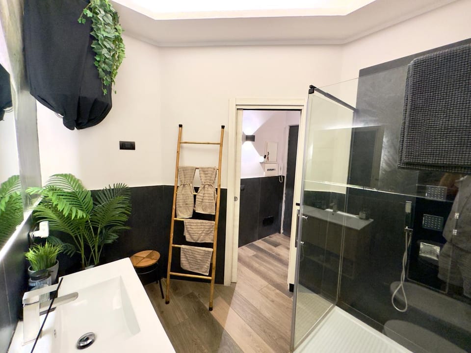 Falco Luxury Home - Naples Airport Apartment in Naples