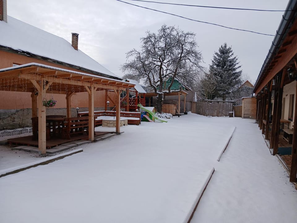 Inner courtyard view