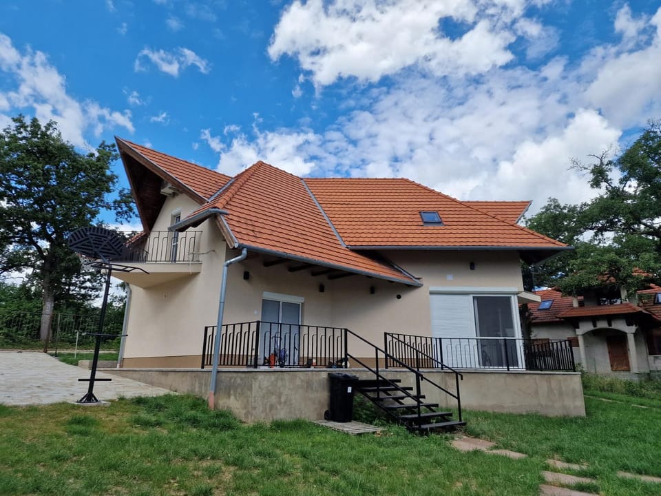 Forest House Balaton Apartment in Hungary