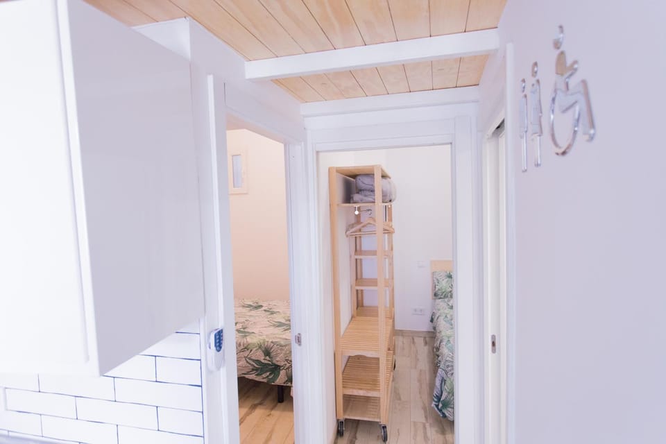 Bathroom, Living room, Bedroom