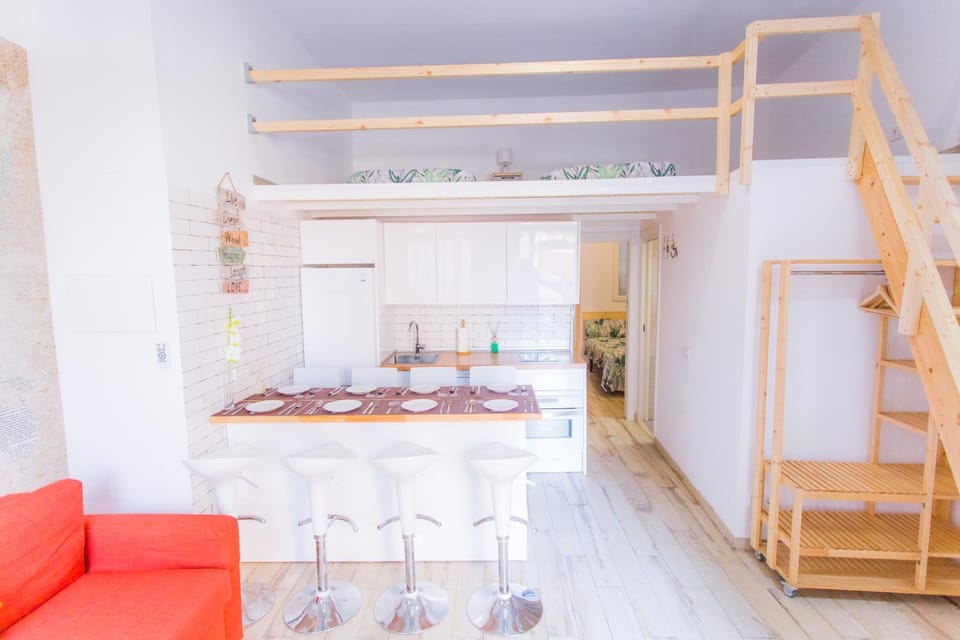 Kitchen or kitchenette, Living room, Bedroom