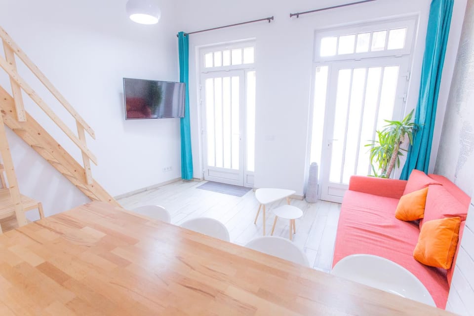 Living room, Lobby or reception