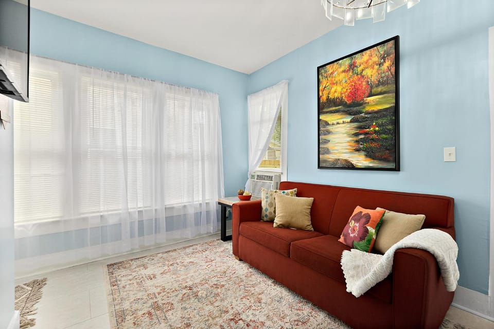 Casa Maria 2- Charming, Quaint Apt Next to Everything Downtown! Apartment in Saint Augustine