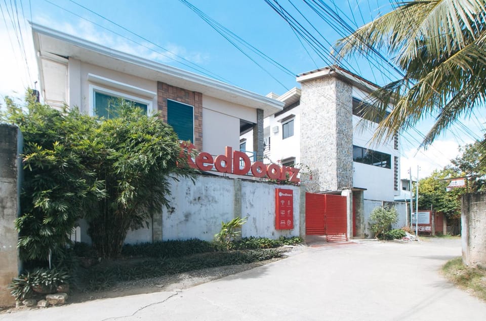 Property building, Street view