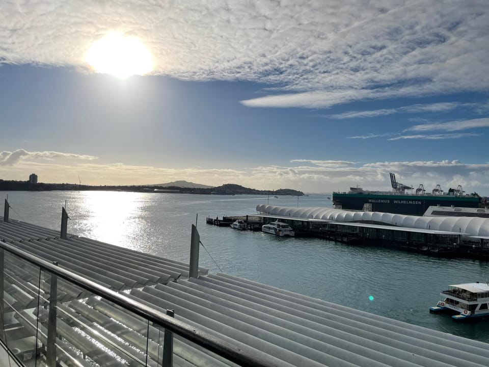 All New Penthouse on Princes Wharf! The Soul of Auckland! Free Parking! Apartment in Auckland
