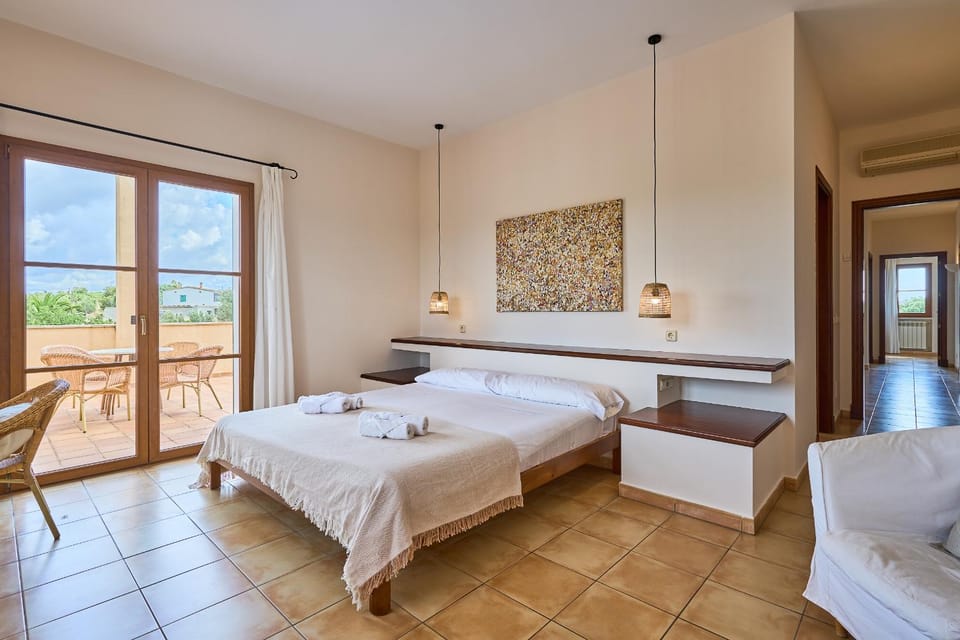 Finca Fandango House in Migjorn