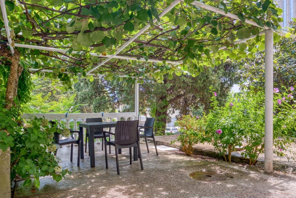 Pearl of Budva Apartment in Budva