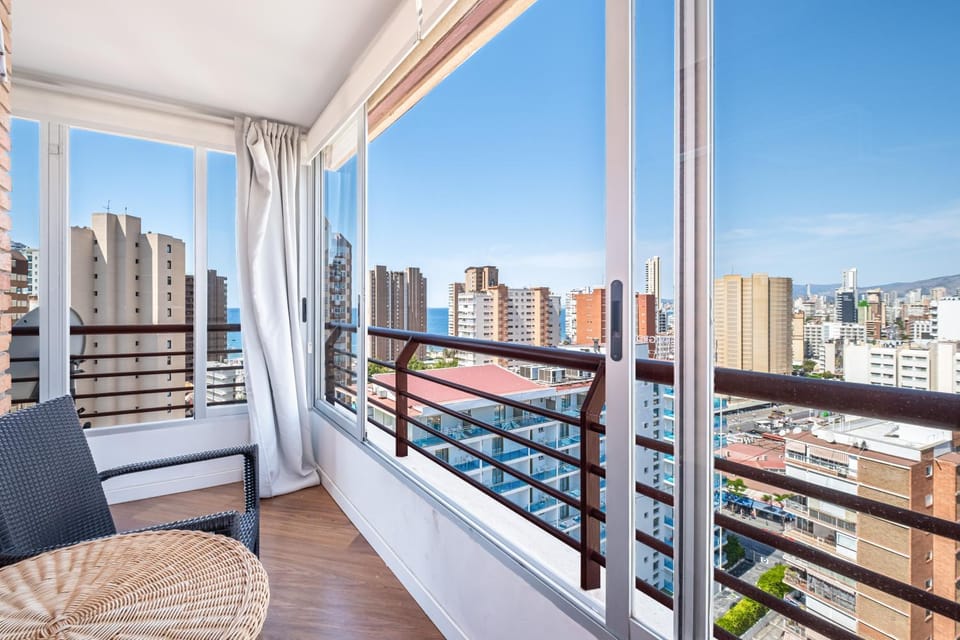 Day, View (from property/room), Balcony/Terrace, Living room, City view, Sea view