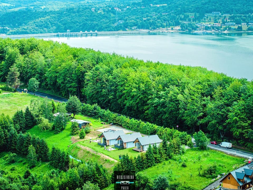 Nearby landmark, Spring, Day, Natural landscape, Bird's eye view, Lake view, Mountain view
