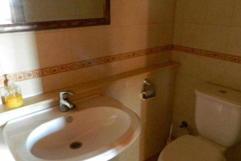 Casa Crina Casa restaurada con finca grande House in Galicia