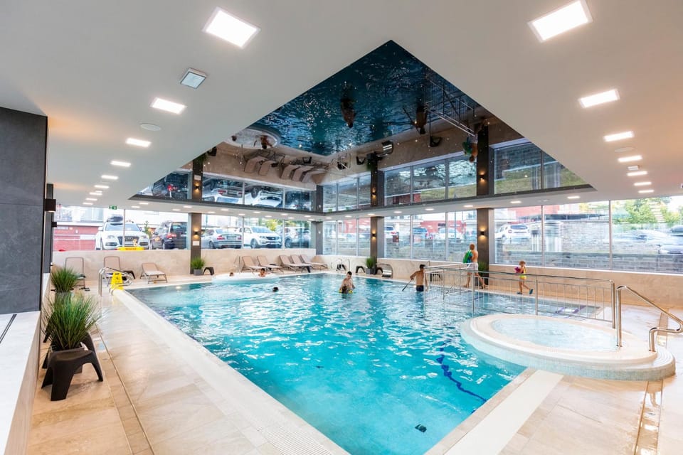 Property building, Swimming pool