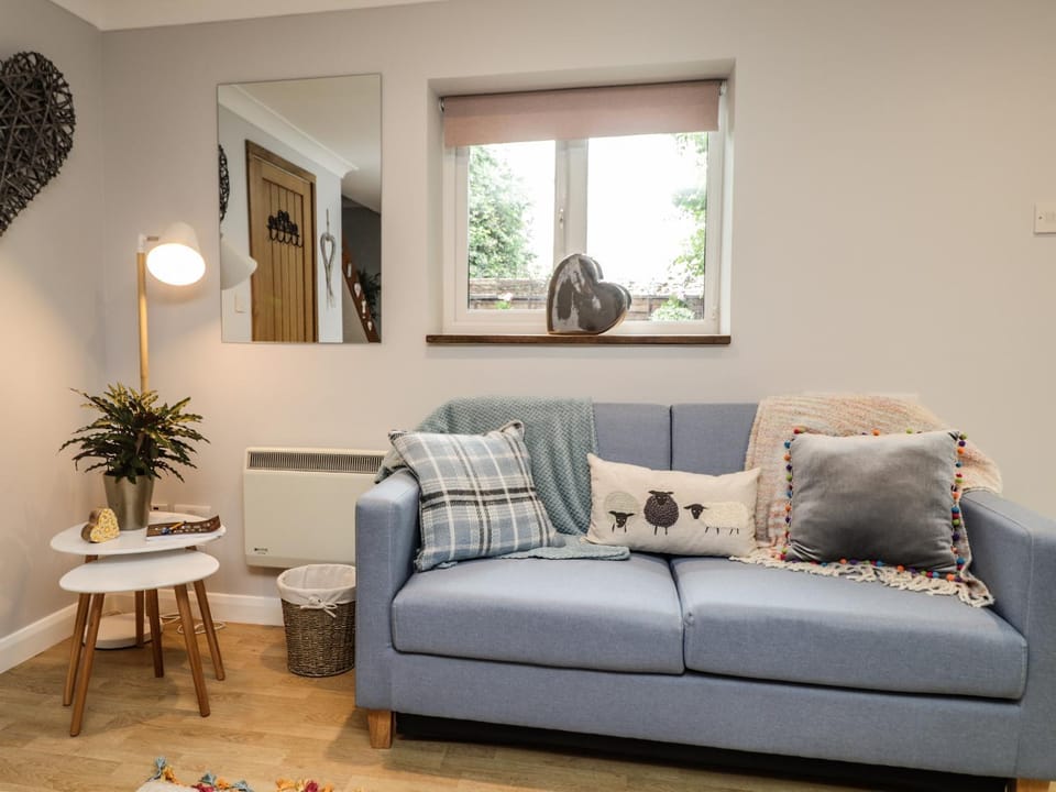 Ditsys Den House in Tonbridge and Malling District